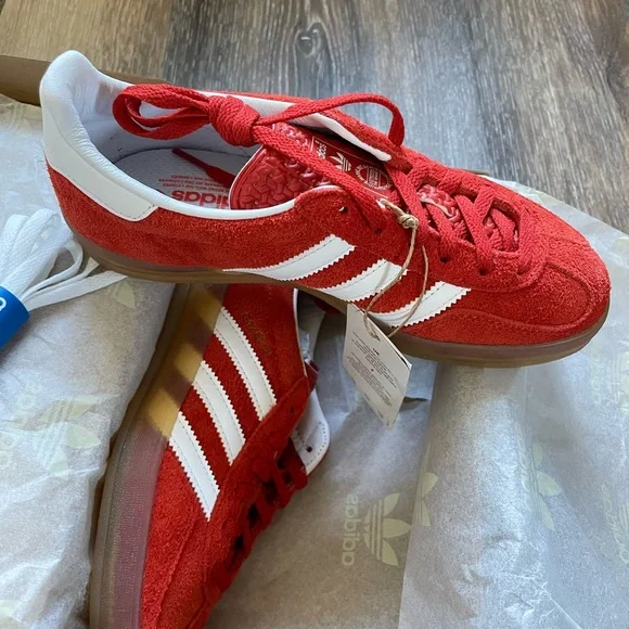 adidas gazelle silver green womens Adidas Gazelle Indoor Bold Orange (W) main image 1